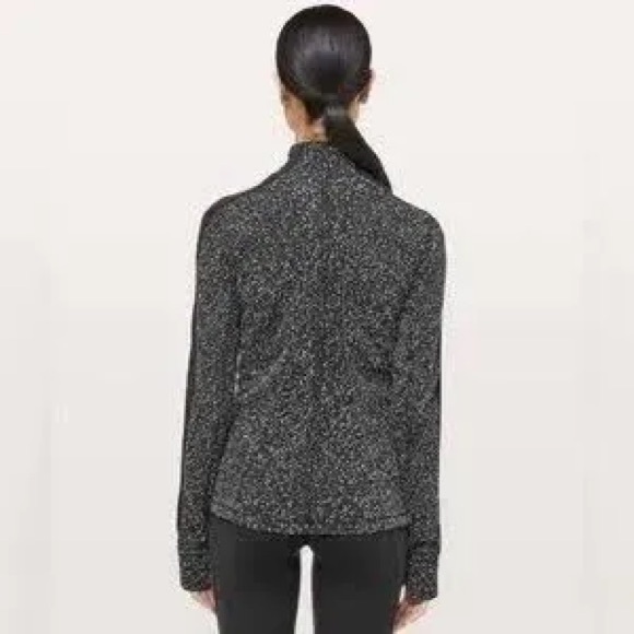 LULULEMON Run Briskly 1/2 Zip Pullover Black & White Rulu Size 8 - Picture 3 of 7